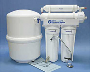 White reverse osmosis under the sink water filter